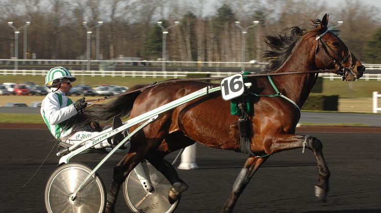 Första Elitloppsinbjudan utdelad
