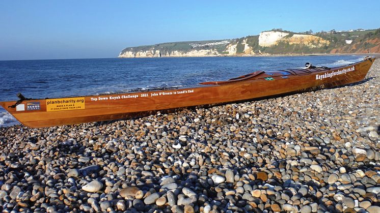 Hi-res image - Ocean Signal - Ocean Signal is sponsoring solo kayaker Roy Beal by providing him with a rescueME PLB1 Personal Locator Beacon and an electronic distress flare, the rescueME EDF1