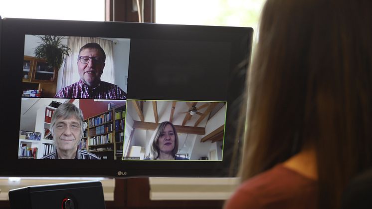 Berufsberatung online: Reinhold Tripp, Thorsten Garbitz und Michaela Wegener beantworten Fragen zu den Ausbilungsmöglichkeiten an der Hephata-Akademie im Video-Chat.