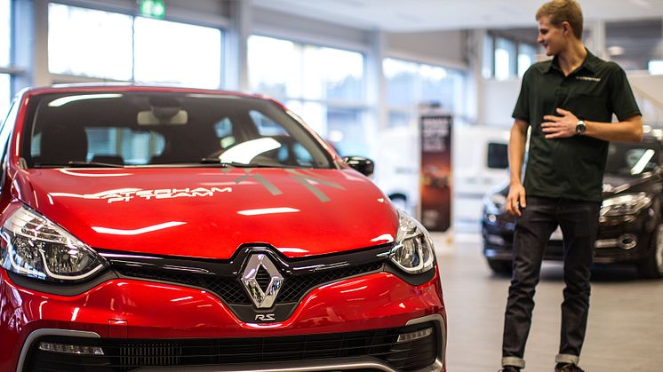 Marcus Ericsson kör Clio R.S. 