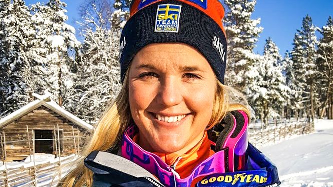 Anna Holmlund medvetslös efter krasch på träning i Innichen