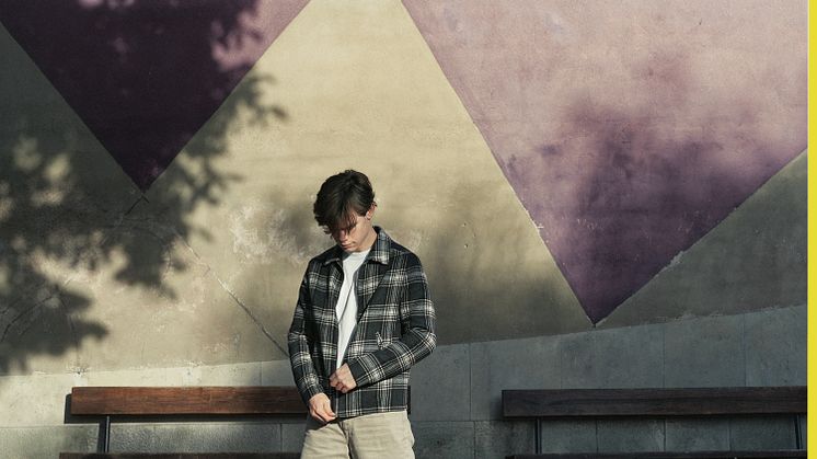 17 åriga multitalangen Jacob Frohde släpper debuten "Cigarettes for minors" 