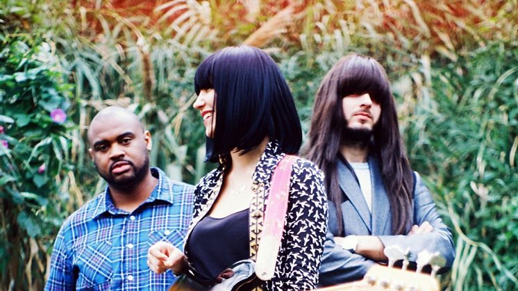 Khruangbin surfer på en bølge af transatlantisk thai-funk i VEGA