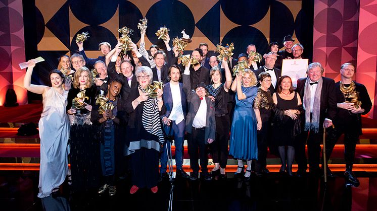 Gruppbild på alla pristagare från Guldbaggegalan 2017. Foto: Guldbaggen/Svenska Filminstitutet