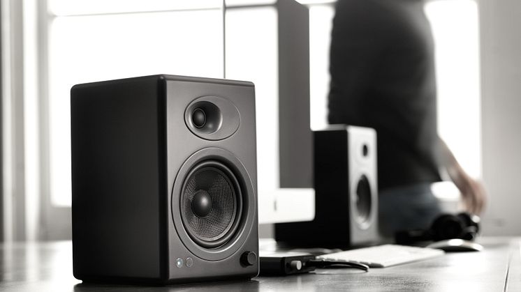 Audioengine 5+ højttalere med nye funktioner