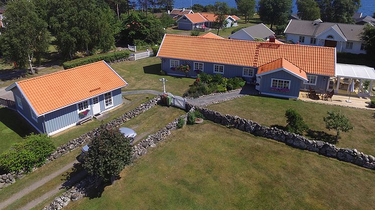 Hus i Onsala med vackert tak från svenska Vittinge.