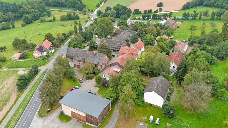 Das Hephata-Hofgut Richerode, an der B3 zwischen Jesberg und Gilserberg gelegen, ermöglicht rund 40 Menschen mit Behinderungen die Teilhabe am Arbeitsleben. Am 1. Oktober lädt Hephata zum Erntedank- und Hoffest auf das weitläufige Gelände ein. 