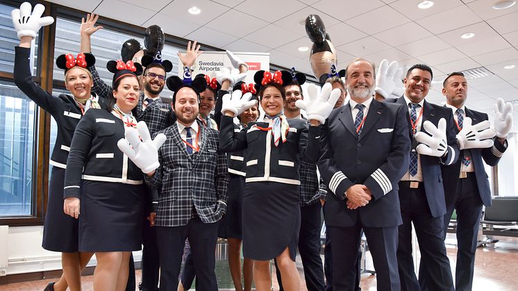 Norwegians crew inför första flygningen från Arlanda till Orlando. Foto: Frida Weberg /Swedavia