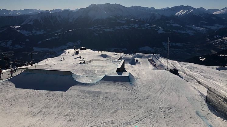 imorgon drar kvalet på säsongens första snowboard-slopestyletävling i världscupen igång. På plats för att representera Sverige har vi Sven Thorgren och Niklas Mattsson. Bild: Joakim Hammar