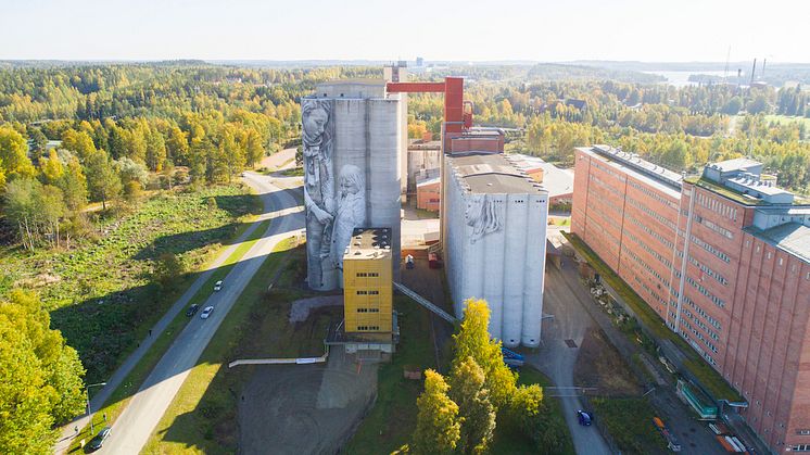 Guido van Heltenin teos Hämeenlinnassa on loppumetreillä. 