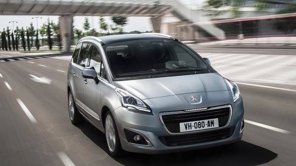 Sverigepremiär för nya generationen Peugeot 5008