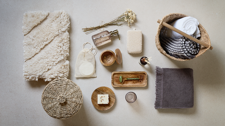 Back to nature: Die neue Nordic Bath Collection von JYSK präsentiert sich in natürlichen Farben und Materialien.