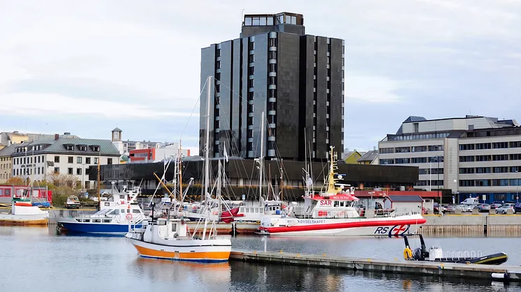 GÅR TIL STRAWBERRY: 1. januar blir dette Bodøs første Clarion Hotel. (Foto: Pandox)