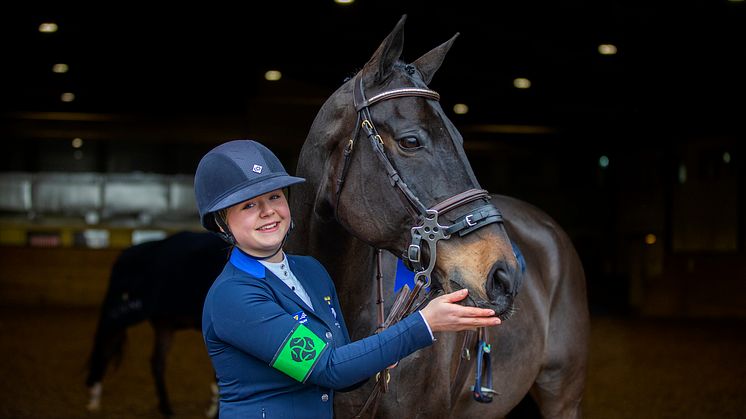 Alice Tapper är en av de 4 svenska U25-ryttarna som är uttagna till Lövsta Future Challenge International. Foto Roland Thunholm