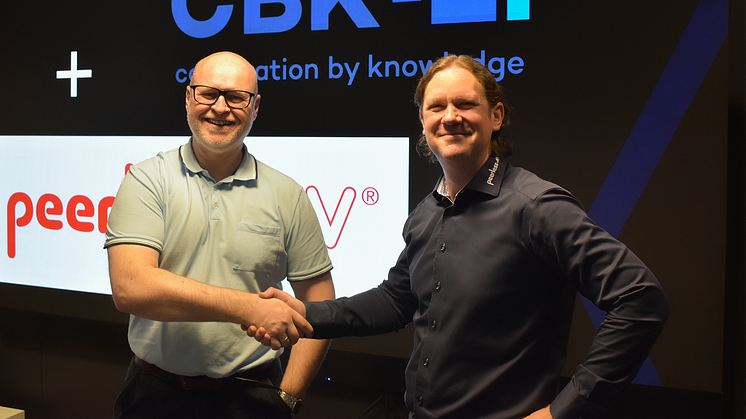 Morten Rustad (til venstre), Product Manager i CBK Distribusjon AS og Mikael Wigart (til høyre), Nordic Sales Manager i Peerless AV