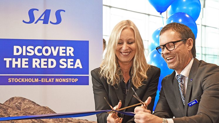 På plats för att inviga SAS nya linjer var Elizabeth Axtelius, flygmarknadsdirektör Swedavia, och Anders Wahlström, försäljningschef SAS Sverige. Foto: Frida Weberg