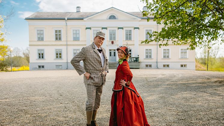 Huseby bruk anordnar bland annat teater i Parkmiljö