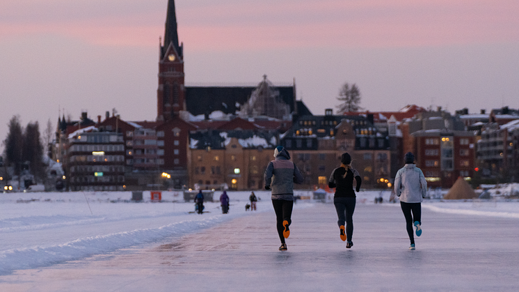 Stockholmarna uppger att de skadat sig mest det senaste året på grund av halka, och de är också mest missnöjda med halkbekämpningen. Källa: Halkrapporten