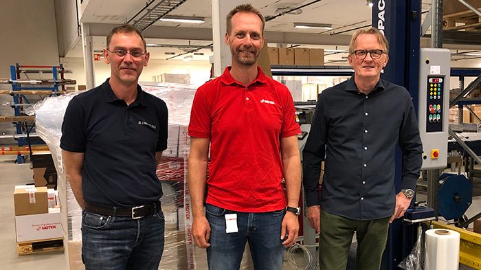 Godt samarbeid gir store besparelser. Fra venstre: Kjell-Erik Dahl (Empack Nor), Thomas Randlev (Motek), Bent Ove Amundsen (Papyrus Norge).