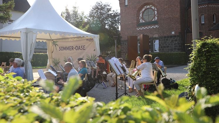 Musiker*innen der Hephata-Kirchenmusik bei ihrer Sommerserenade im vorigen Jahr. 