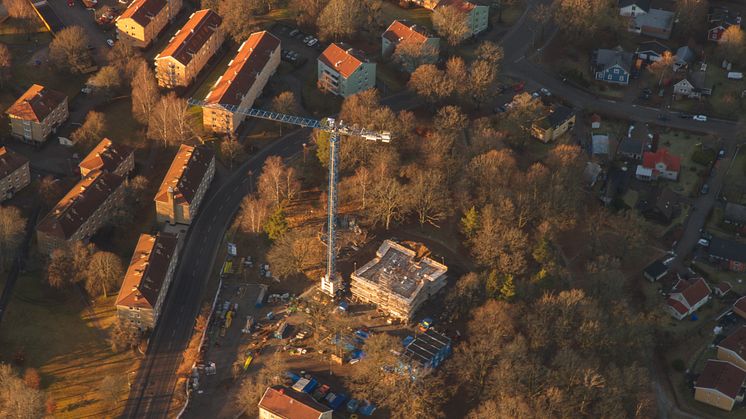 Vy över Kärnhems projekt Brf Vattentornet i Växjö, stadens nya landmärke och högsta bostadshus. Inflyttning våren 2018. 