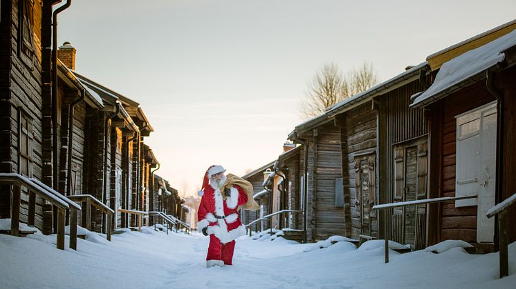 Jultomten i samarbete med butiker i Skellefteå