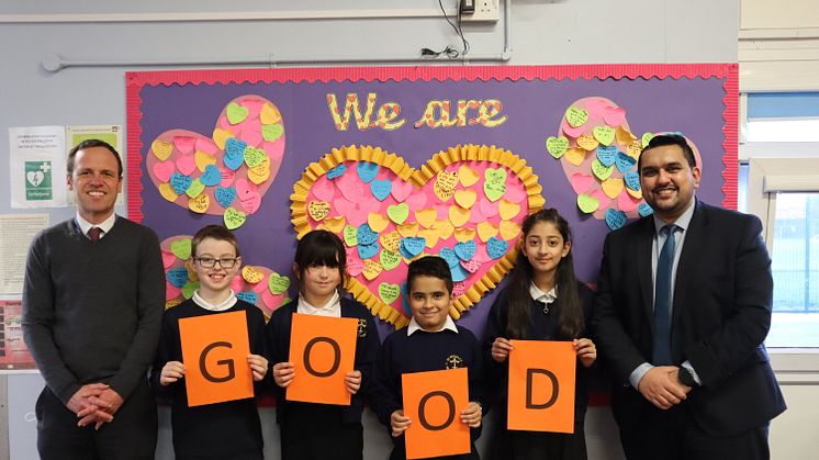 Steve Wedgeworth, head teacher at St Peter's CE Primary School, with Cllr Tamoor Tariq and school pupils.