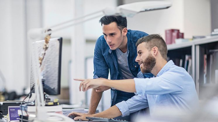 Arbeidsmarkedet er mer optimistisk enn på åtte år, og etterspørselen etter kompetente IT-arbeidere øker ytterligere. Foto: Istockphoto. 