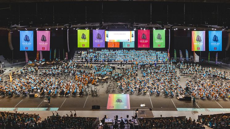 Side by Side Festival Concert i Scandinavium lockar 2 000 deltagare varje år.