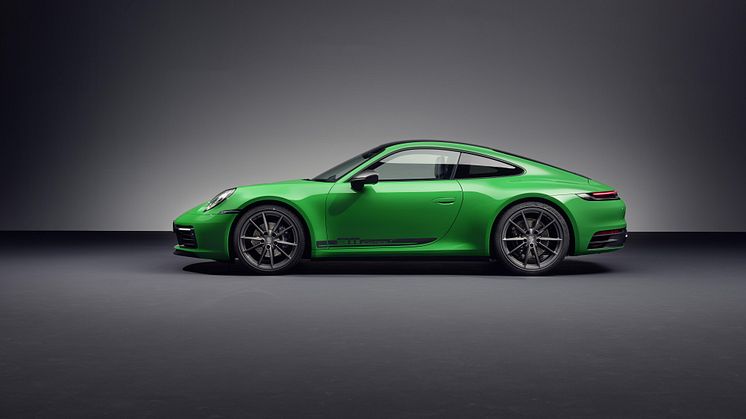 Porsche 911 Carrera T i specialfärgen Python Green 