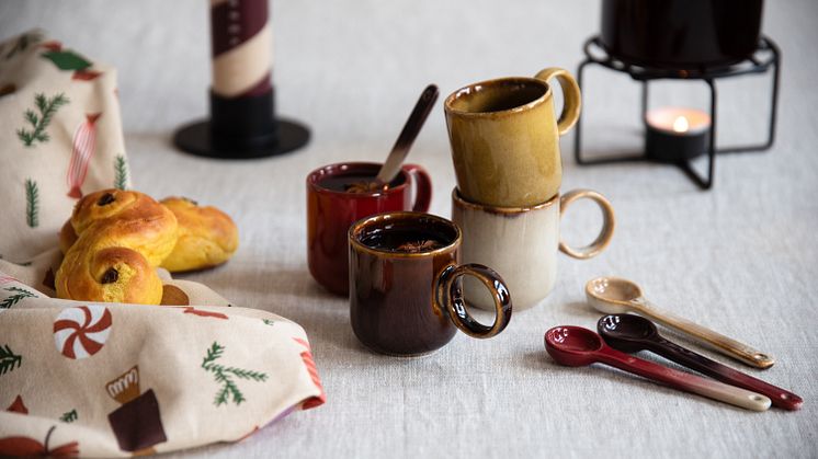 Oppdag første del av Lagerhaus sin magiske julesamling - advent, gløggkos og baking