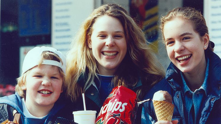 Fastfood und Bewegungsmangel begünstigen Übergewicht. Die mögliche Folge: Diabetes Typ 2 bereits im jungen Alter.  Foto: SIGNAL IDUNA