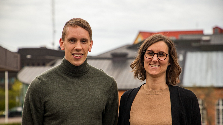 Structor Byggteknik Dalarna växer. Nicklas Karlsson till vänster och Kristina Hansen till höger. Foto: Structor