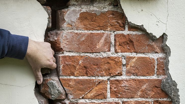 En tilstandsrapport hjelper til å bestemme materialets tilstand og identifisere muligheter for gjenbruk og resirkulering. (Foto: iStock)