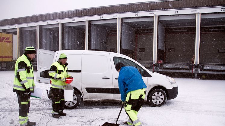 DHL i samarbete med organisationen Rent Dagvatten 