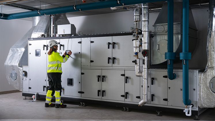 Nya aggregatserien NIBE Flow tillverkas i Markaryd, är utvecklat för att passa det nordiska klimatet och skräddarsys för varje projekt. 