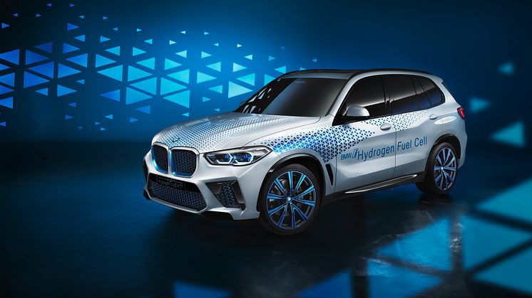 ​BMW i Hydrogen NEXT – Frankfurtissa saadaan esimakua nollapäästöistä