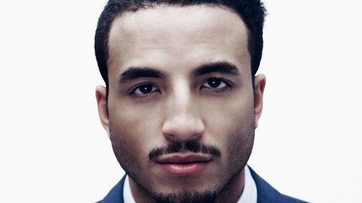 Kim Cesarion följer upp debutsingeln "Undressed" med nya låten "Brains Out"