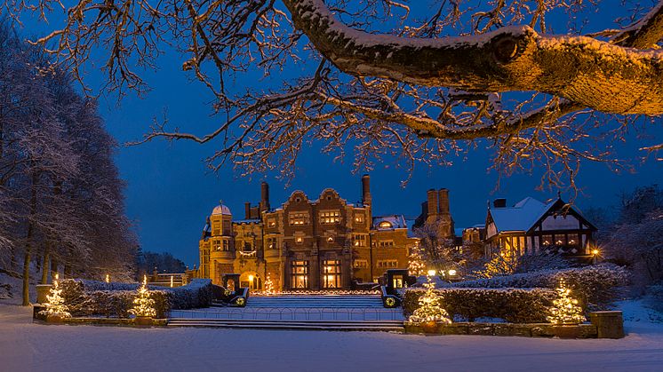 Tjolöholms slott i julskrud. Foto: Thomas Carlén