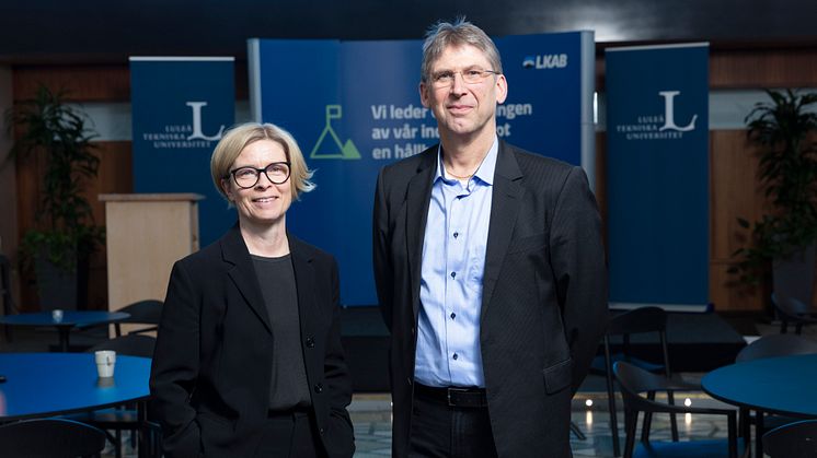 Luleå tekniska universitets rektor Birgitta Bergvall-Kåreborn och Jan Moström, vd och koncernchef LKAB.