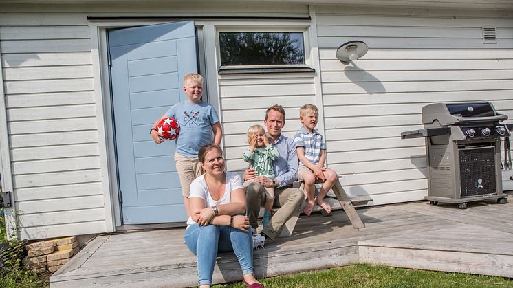 Elfa_Familie med 3 børn fra Lund fik endeligt system og orden i opbevaringen.