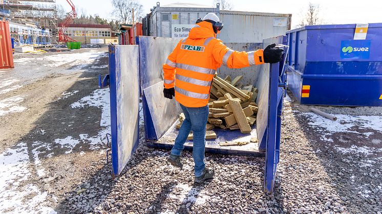 Peab återvinner ROCKWOOL stenull vid bygget av Nya Färjestadsskolan ”Noll procent avfall till deponi”