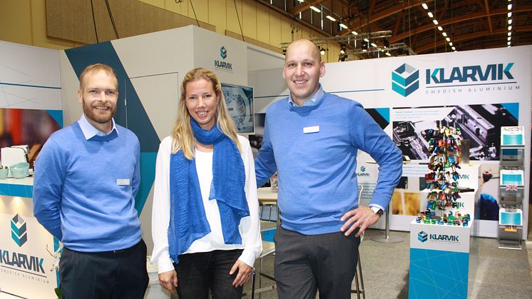 At Elmia Subcontractor Klarvik is presenting its new 3D drawing solution. The company is represented at the fair by production manager Fredrik Karlsson, finance officer Malin Karlsson, and CEO Jerker Blomqvist.
