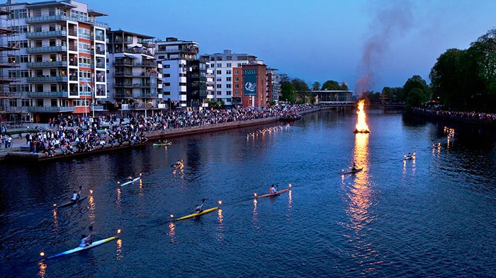 ​Traditionsenligt valborgsfirande i Norre katts park