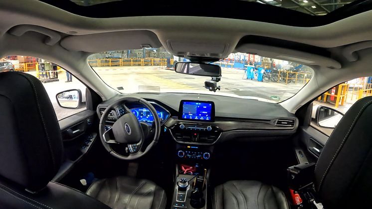 A Ford az MI technológiát használja a Kölni EV Központban gyártott elektromos autóinak önálló, vezető nélkül mozgatására 