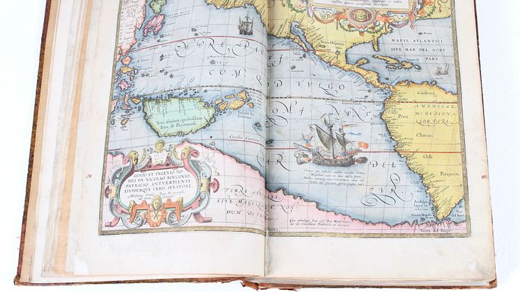 Världens första atlas auktioneras ut online 