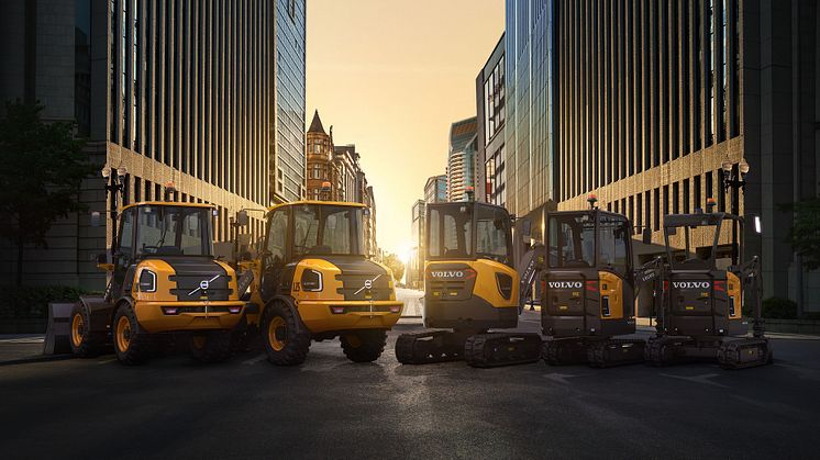 Volvo CE har nu fem anläggningsmaskiner med helelektrisk drift – två kompaktlastare och tre minigrävare. Bild: Volvo CE