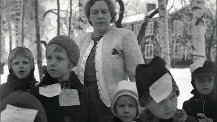 ​Finska krigsbarn efterlyses inför utställning i Lindesberg