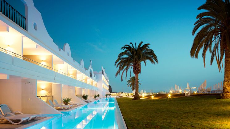 Luksusta perheille Gran Canarialle - Ocean Beach Club -hotelli Playa del Curan rannalla