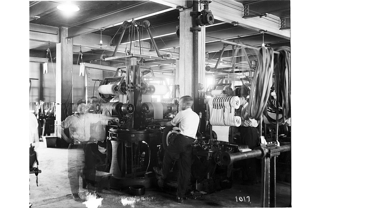 tirebuildingmachineinaction1915